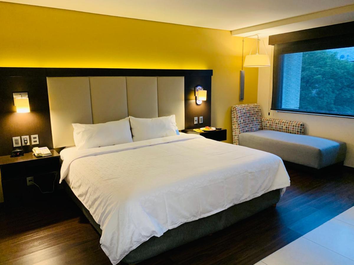 Holiday Inn Express - Mexico Basilica By Ihg Екстериор снимка