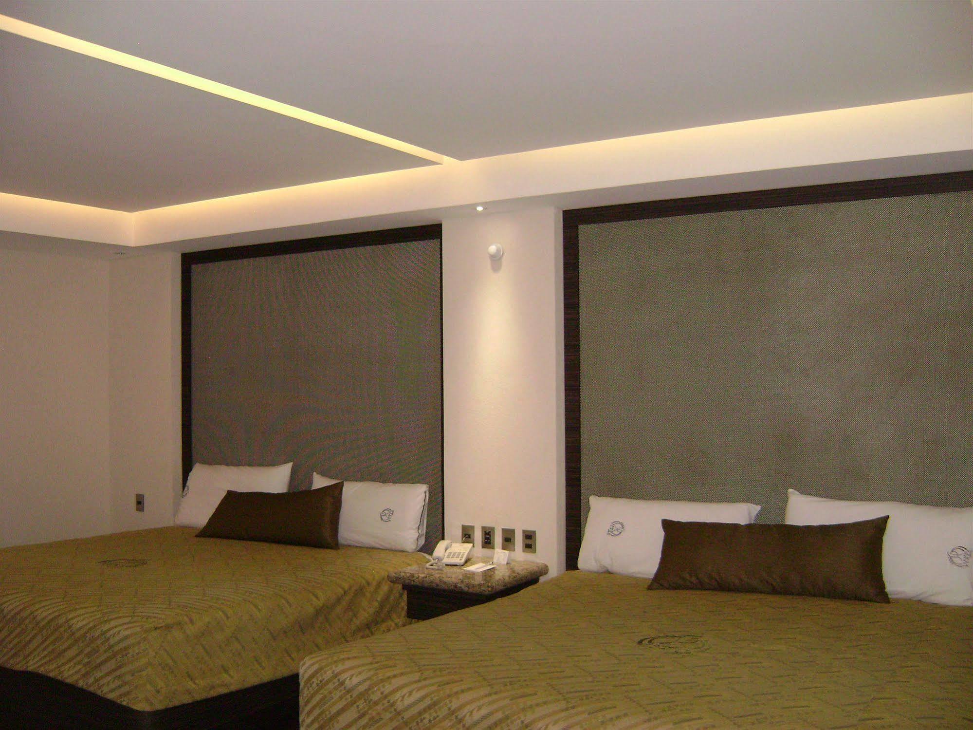 Holiday Inn Express - Mexico Basilica By Ihg Екстериор снимка